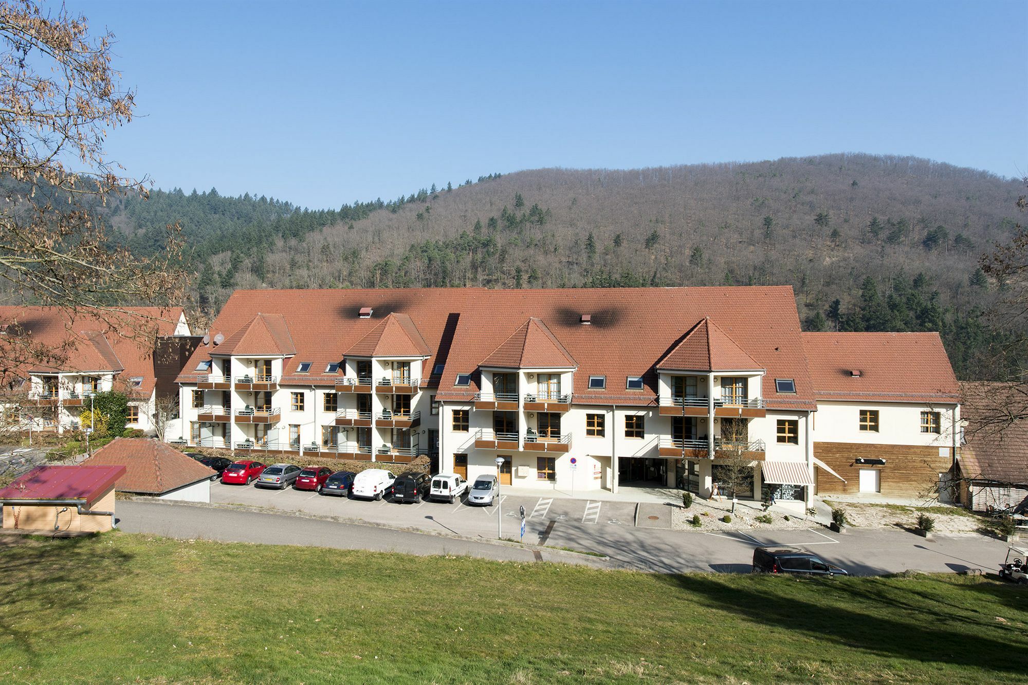 Апарт отель Goelia Le Domaine Du Golf Амершвир Экстерьер фото